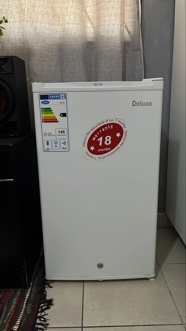 Mini fridge