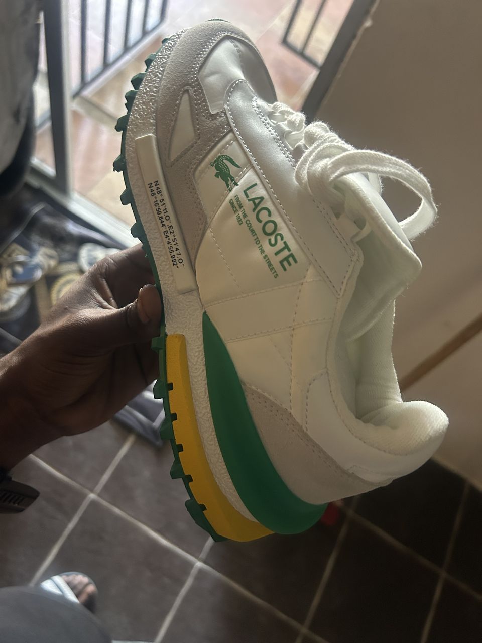 SHOES